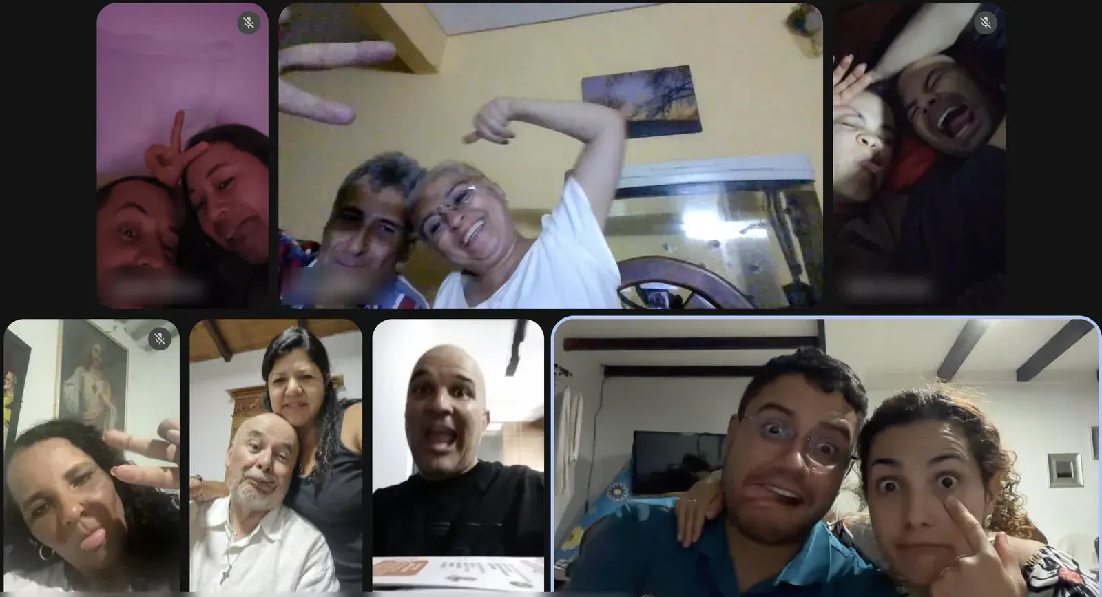 Parejas de la comunidad conectadas en el encuentro online de los jueves